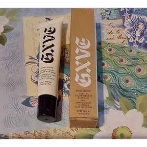 BNIB~Gwen Stefani GXVE Double Dippin 2-in-1 Lip Color Remover & Lip Mask